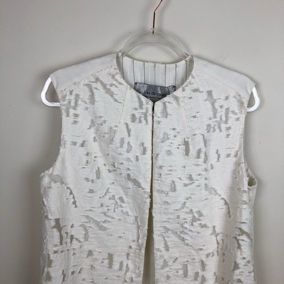 Pas De Calais Vest Long Lightweight White New NWT - Picture 2 of 6